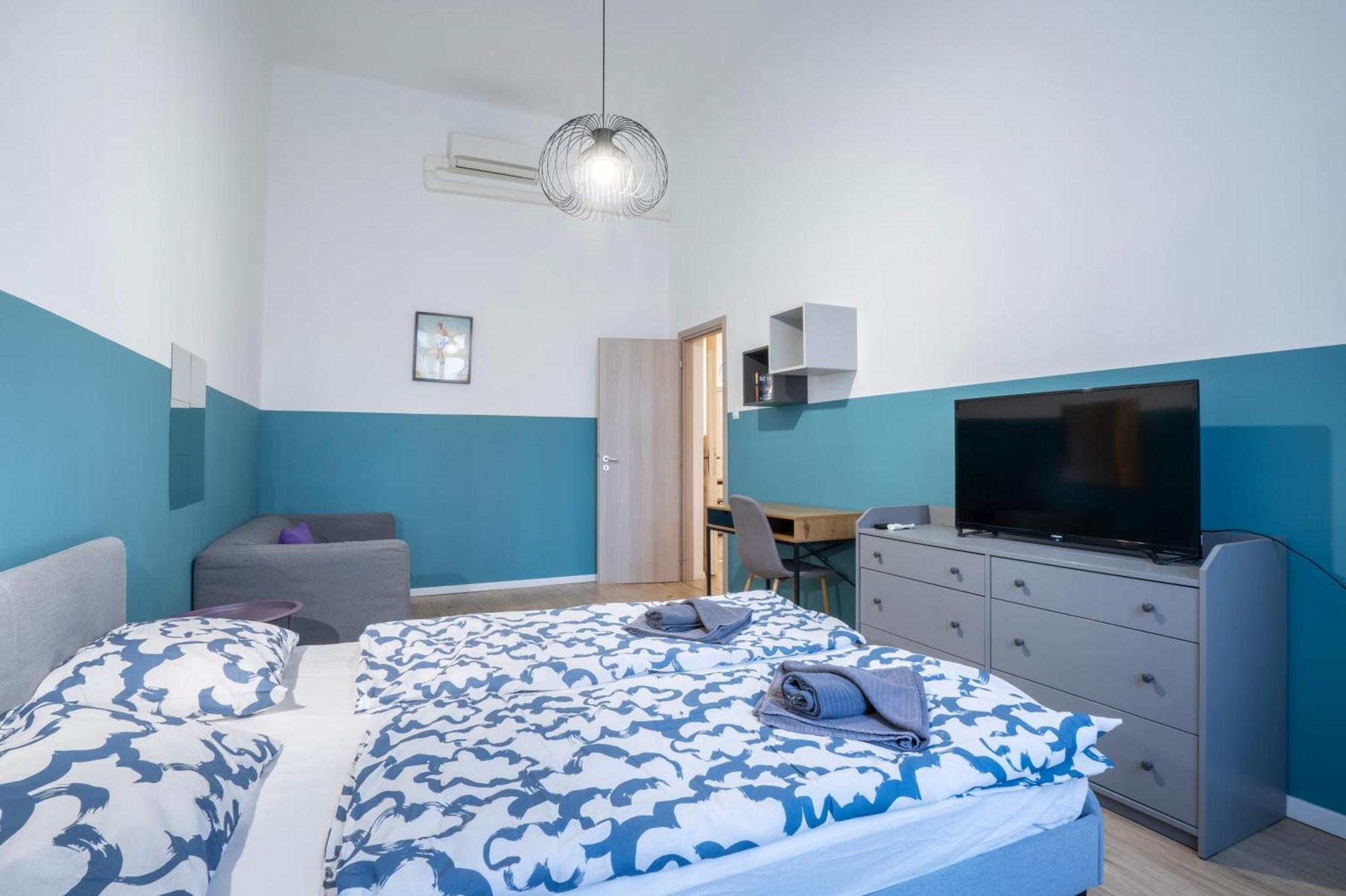 4-Bedroom Comfort Apartment In The Citycenter F38 Budapest Extérieur photo